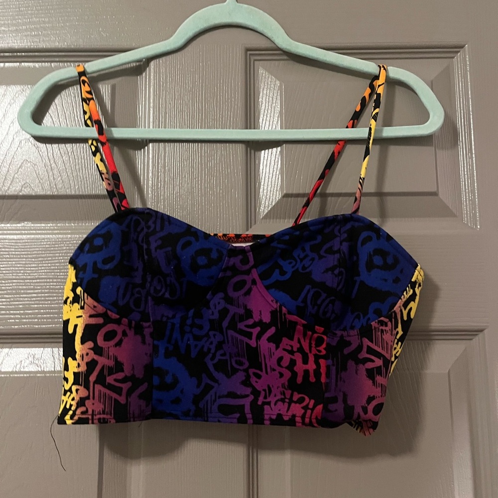 Colorful Graphic Print Crop Top